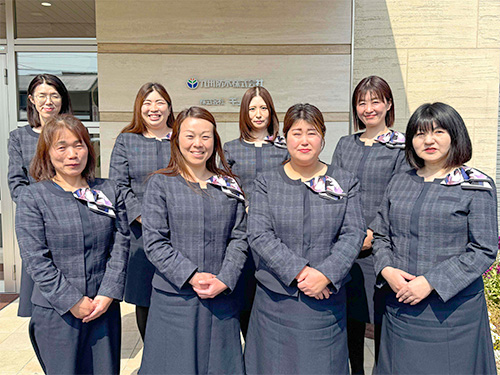 キューボウ総務社員